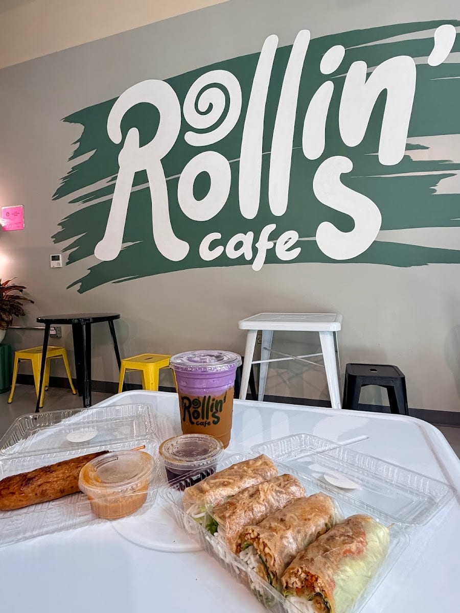 Rollin’ Rolls Cafe