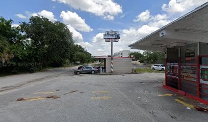 De'Lou Barber Shop