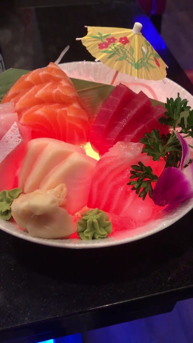 Here Asian Sushi & Bar Roanoke, photo 3