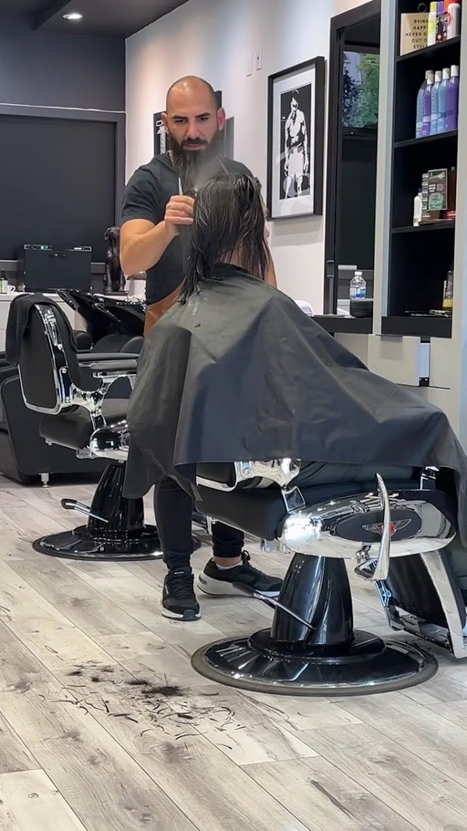 Barber Brothers, photo 3