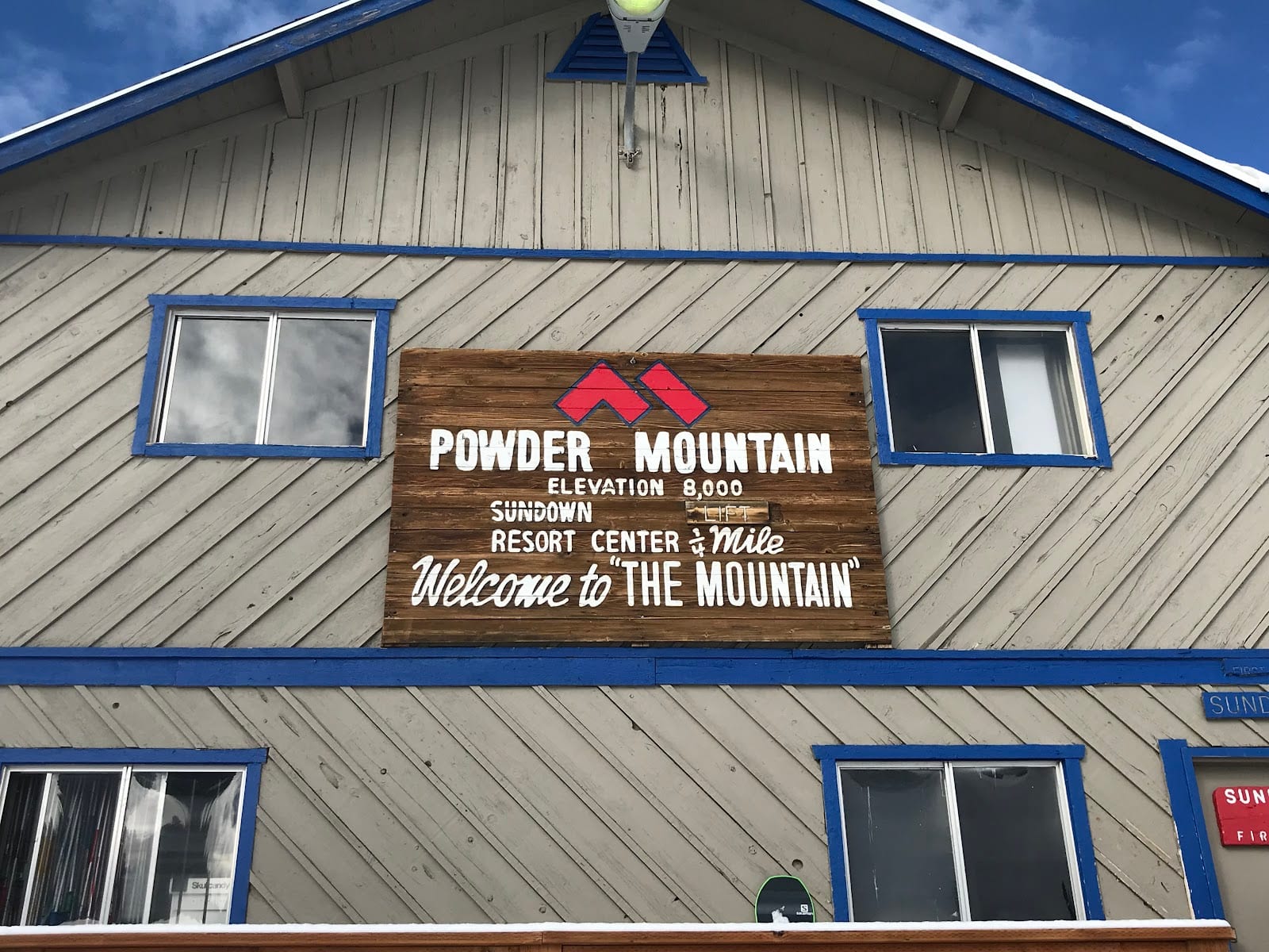 Hidden Lake Lodge, photo 2