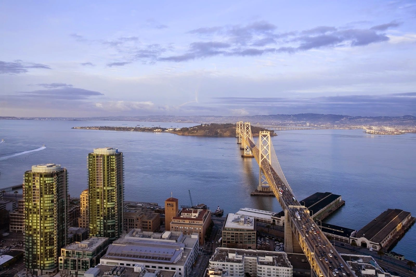 Skybox Realty, photo 4