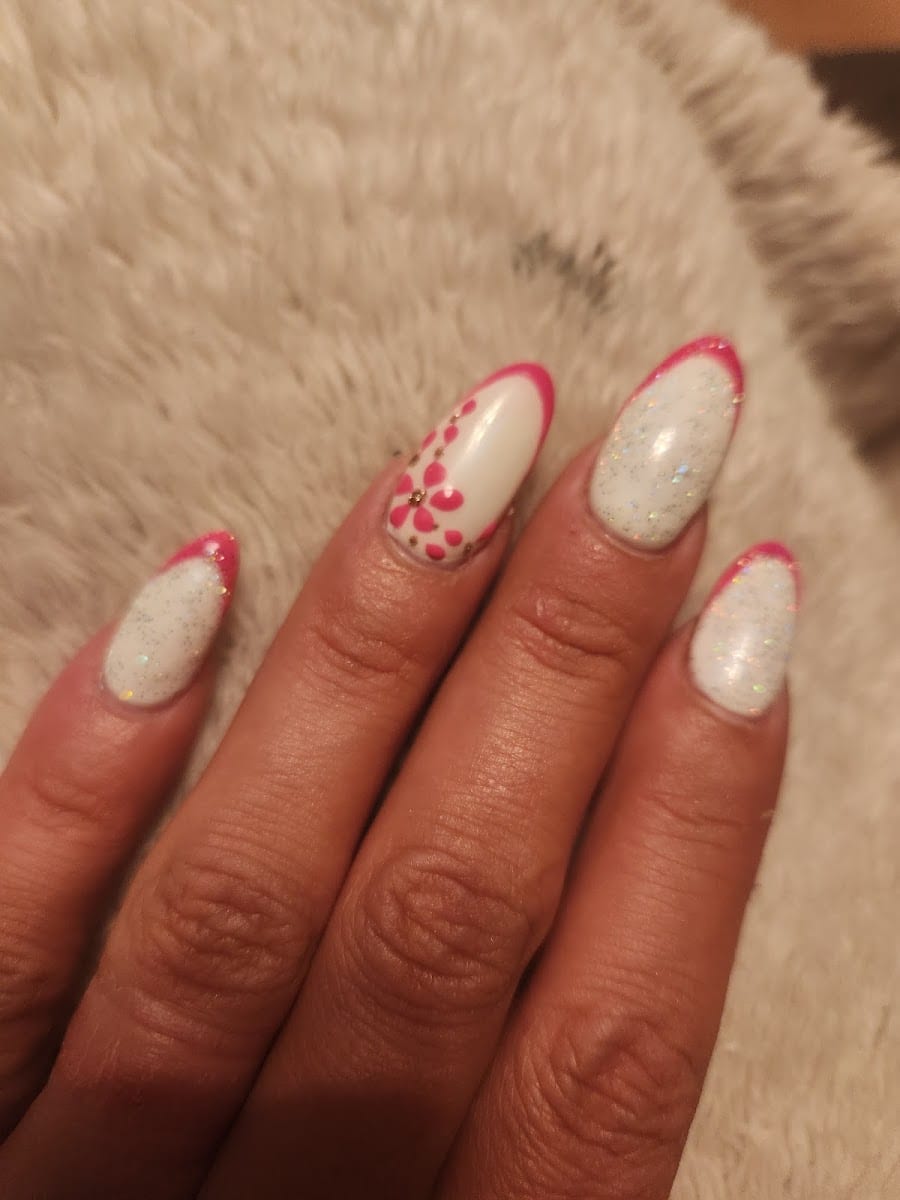 Nails & Beauty for You