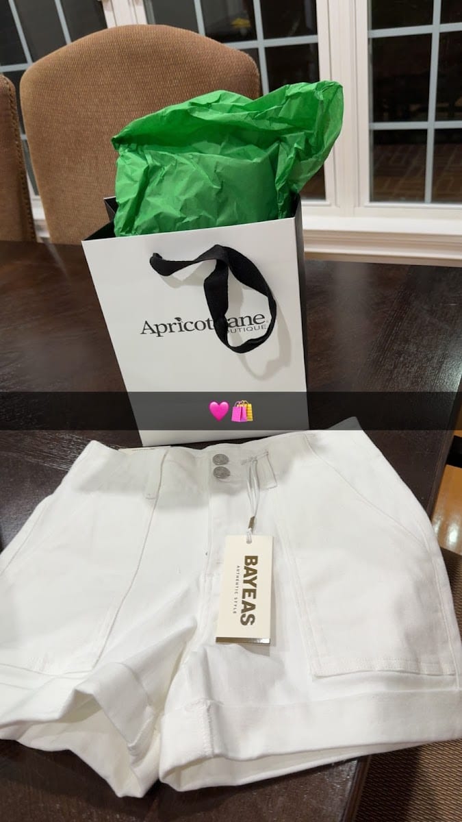 Apricot Lane Boutique, photo 2