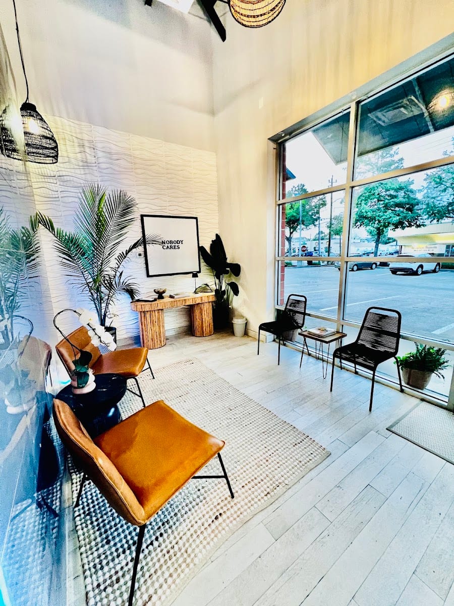 Mercer Salon, photo 3