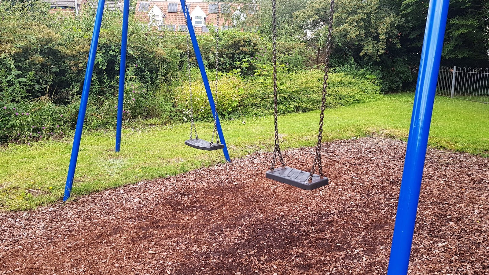 St Bartholomews Park, photo 3