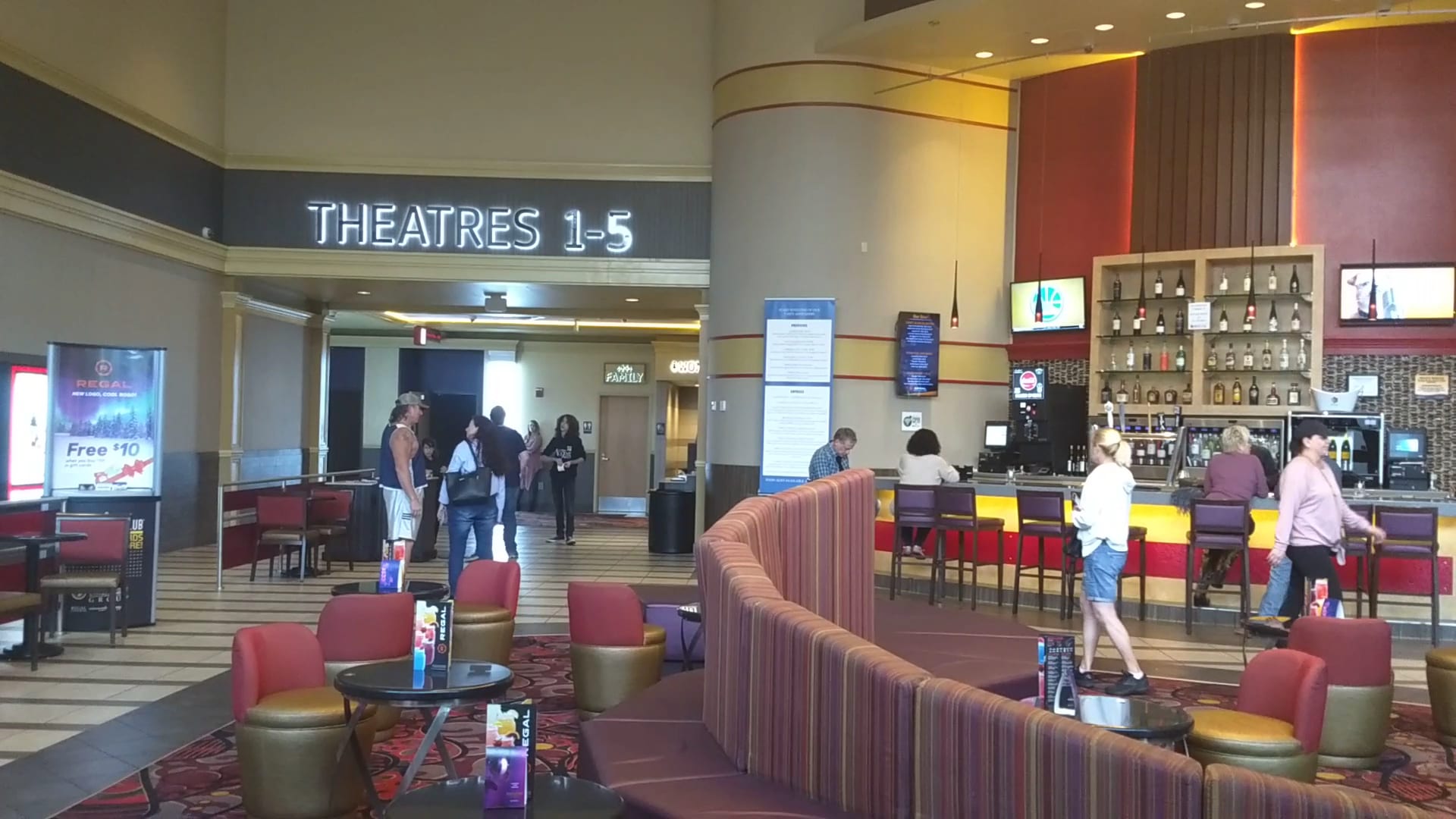 Regal Summerlin Luxury, photo 2