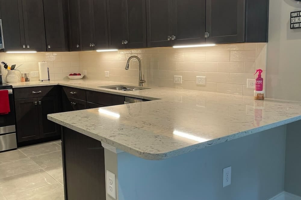 Golf Course-Pond, 2 Bed/2 Bath+ Den 2022 Villa-Quiet Active 55+ Gated Community