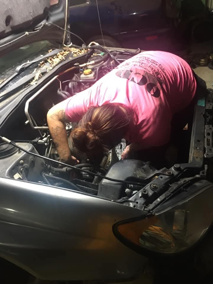 Her Mobile mechanic and repair services, photo 3