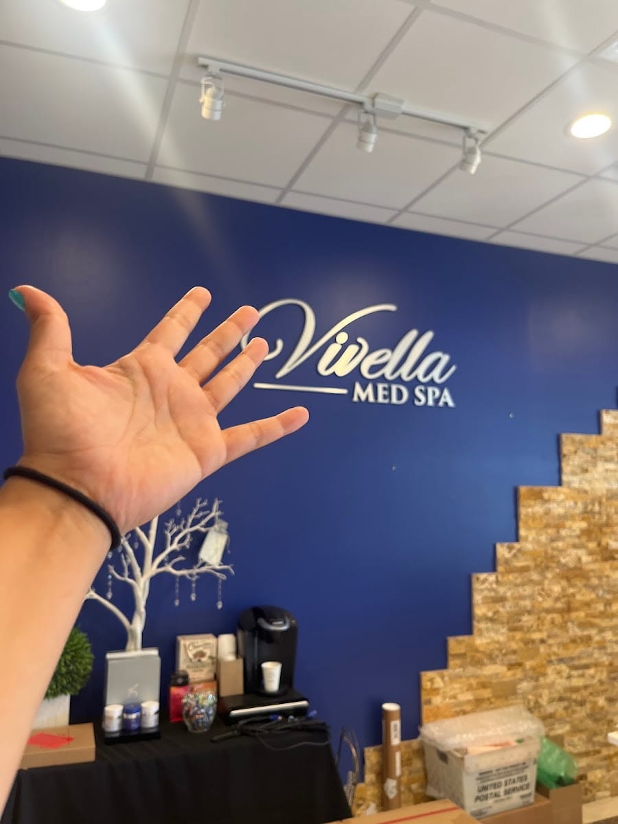 Vivella Med Spa