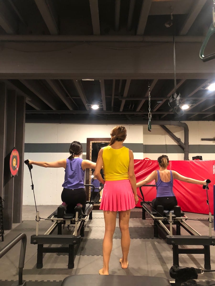 Pilates Reformer - Youngercise, photo 3