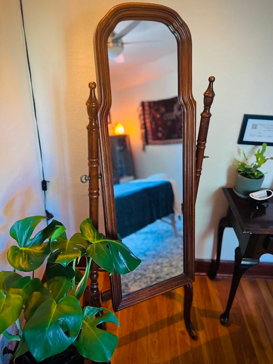 Moonshadow Massage, photo 3