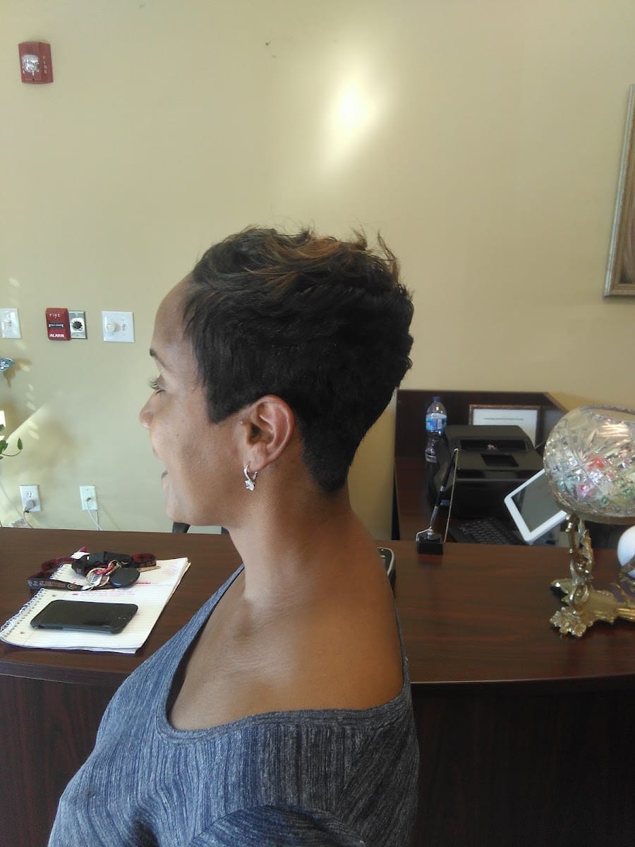 Madam Salon, photo 2