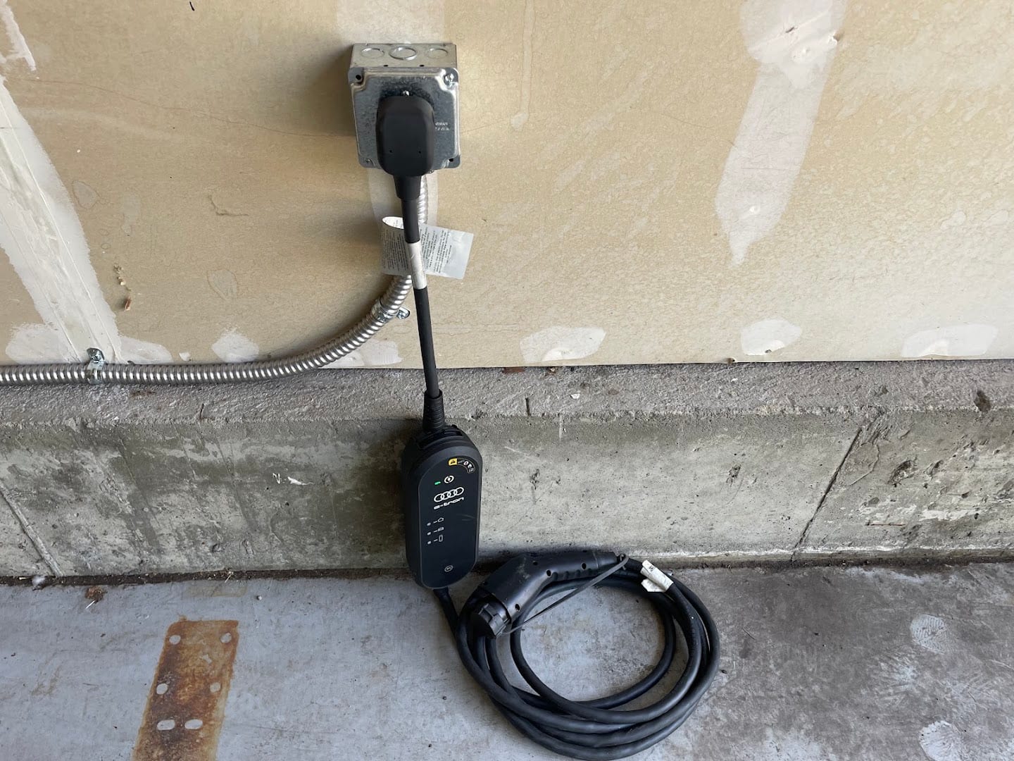 TORQ Electricians, photo 3