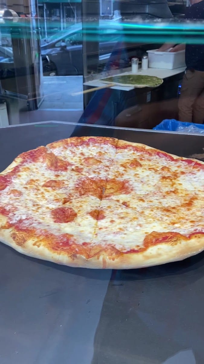 Escape From New York Pizza, photo 4