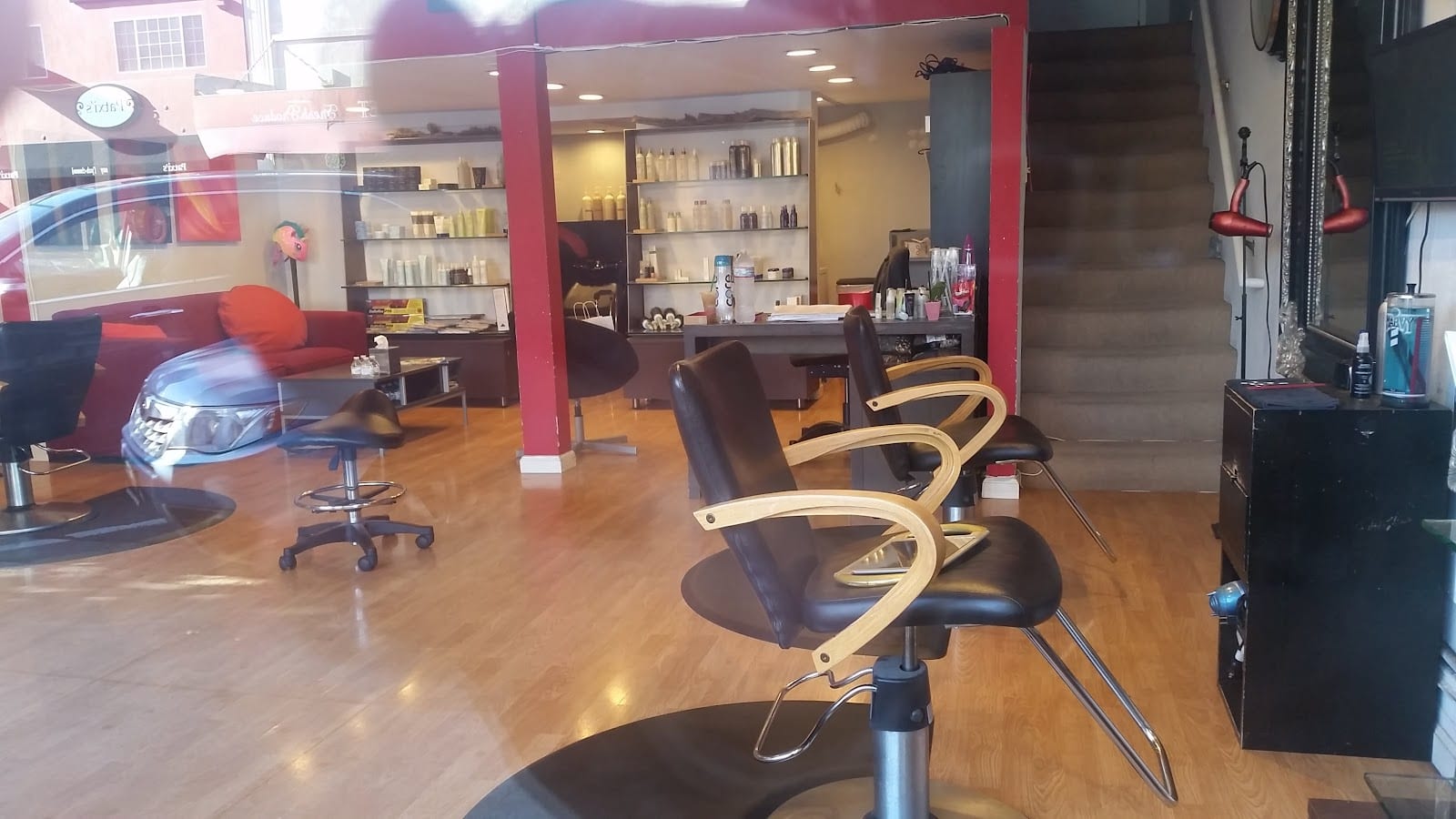 Salon Eight Thirty Seven