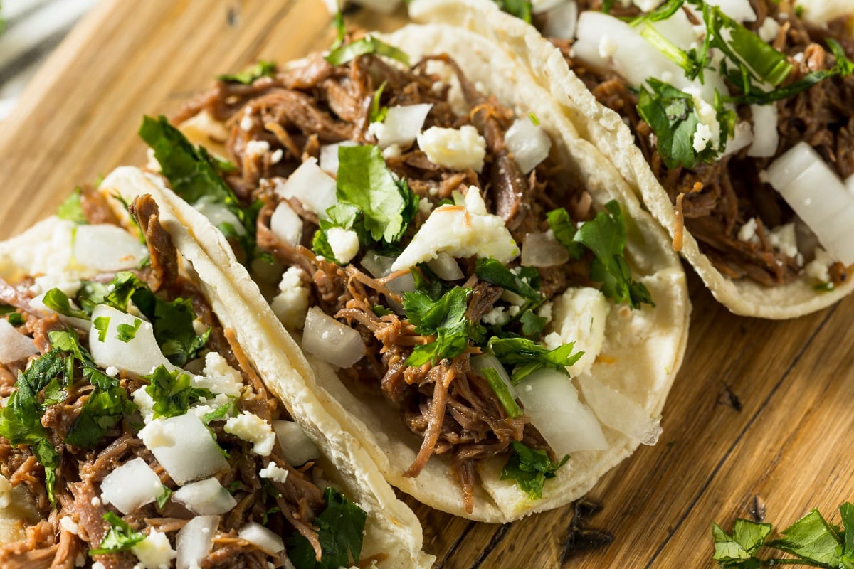 Taqueria 2 Patrias: Food Truck