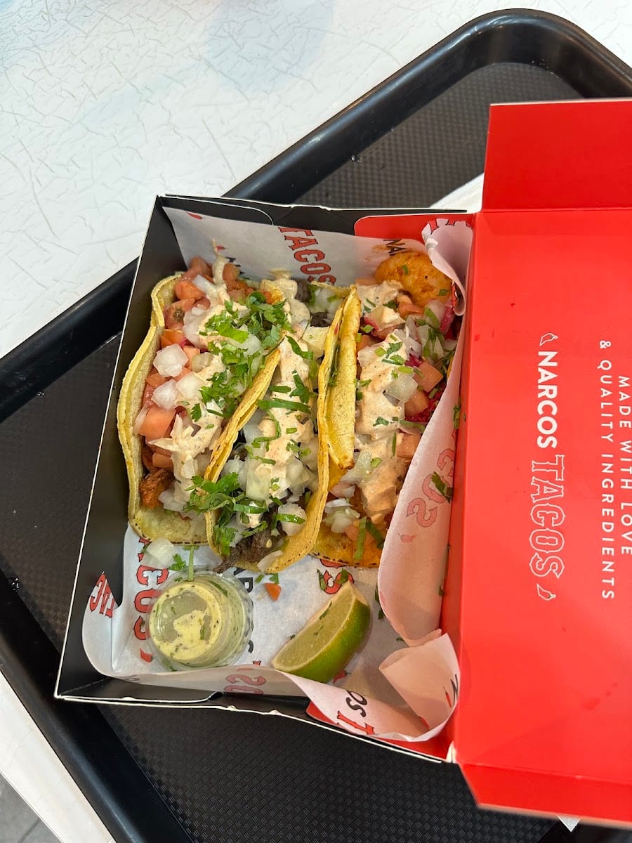 Narcos Tacos, photo 4