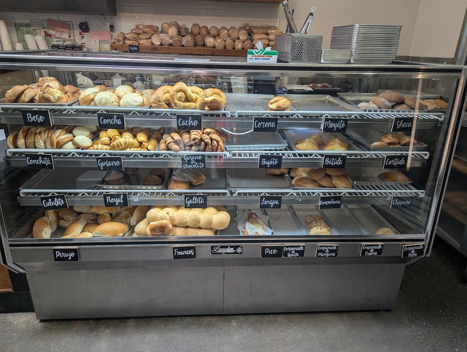 Universal Bakery on Mission, photo 3