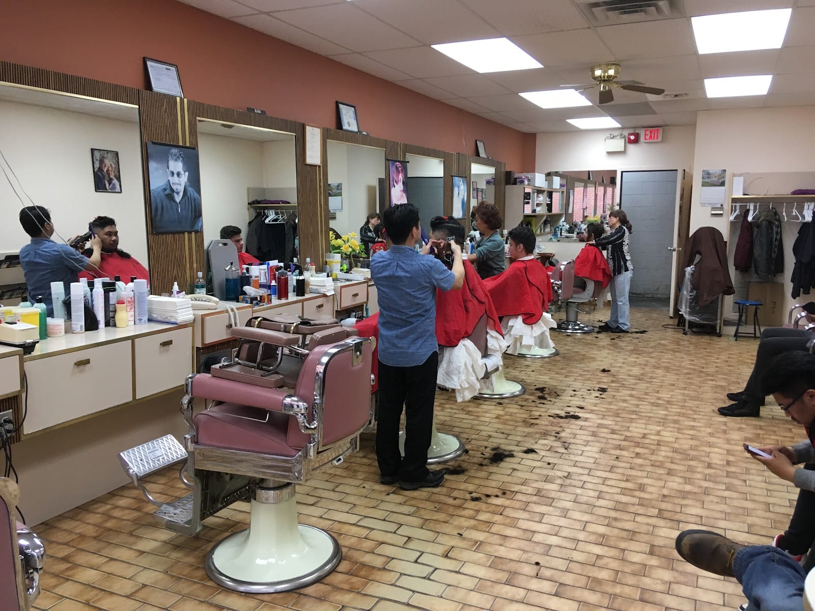 Parkwoods Unisex Hairstyling