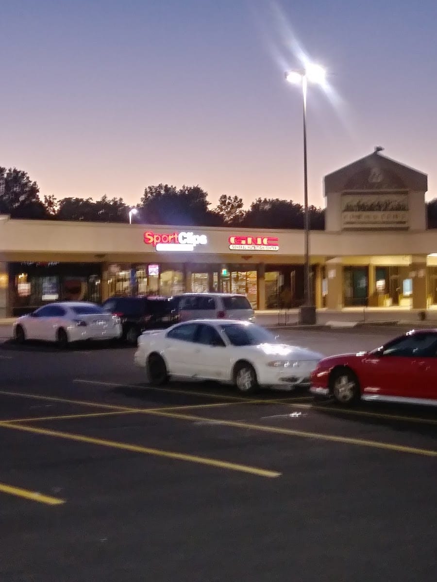 Sport Clips Haircuts of Fort Wayne - Target Center, photo 3