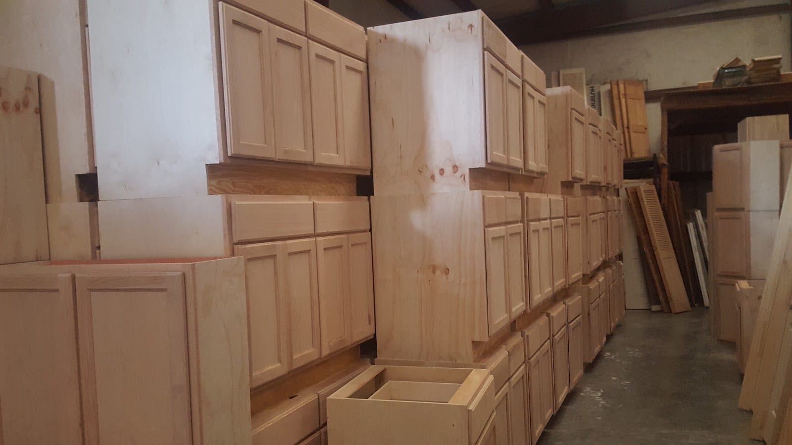 Builders Salvage Inc, photo 3
