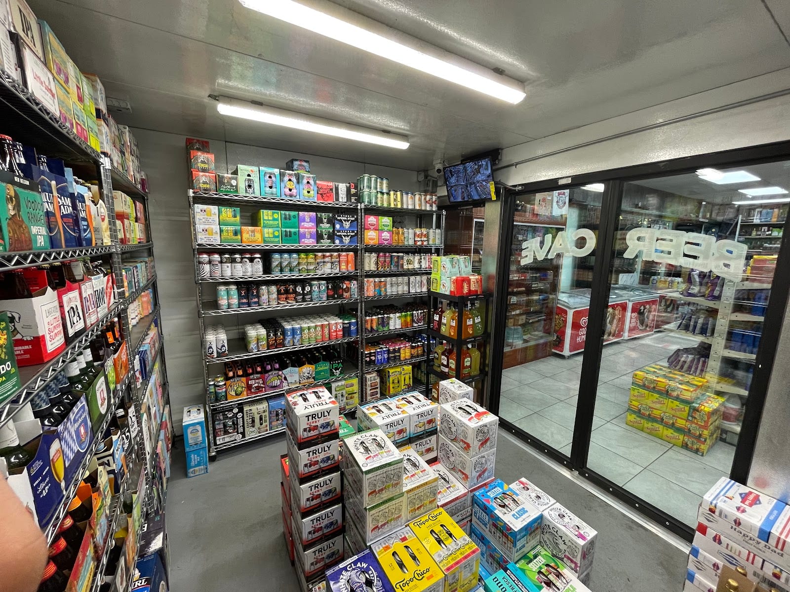 KC Liquor & Deli