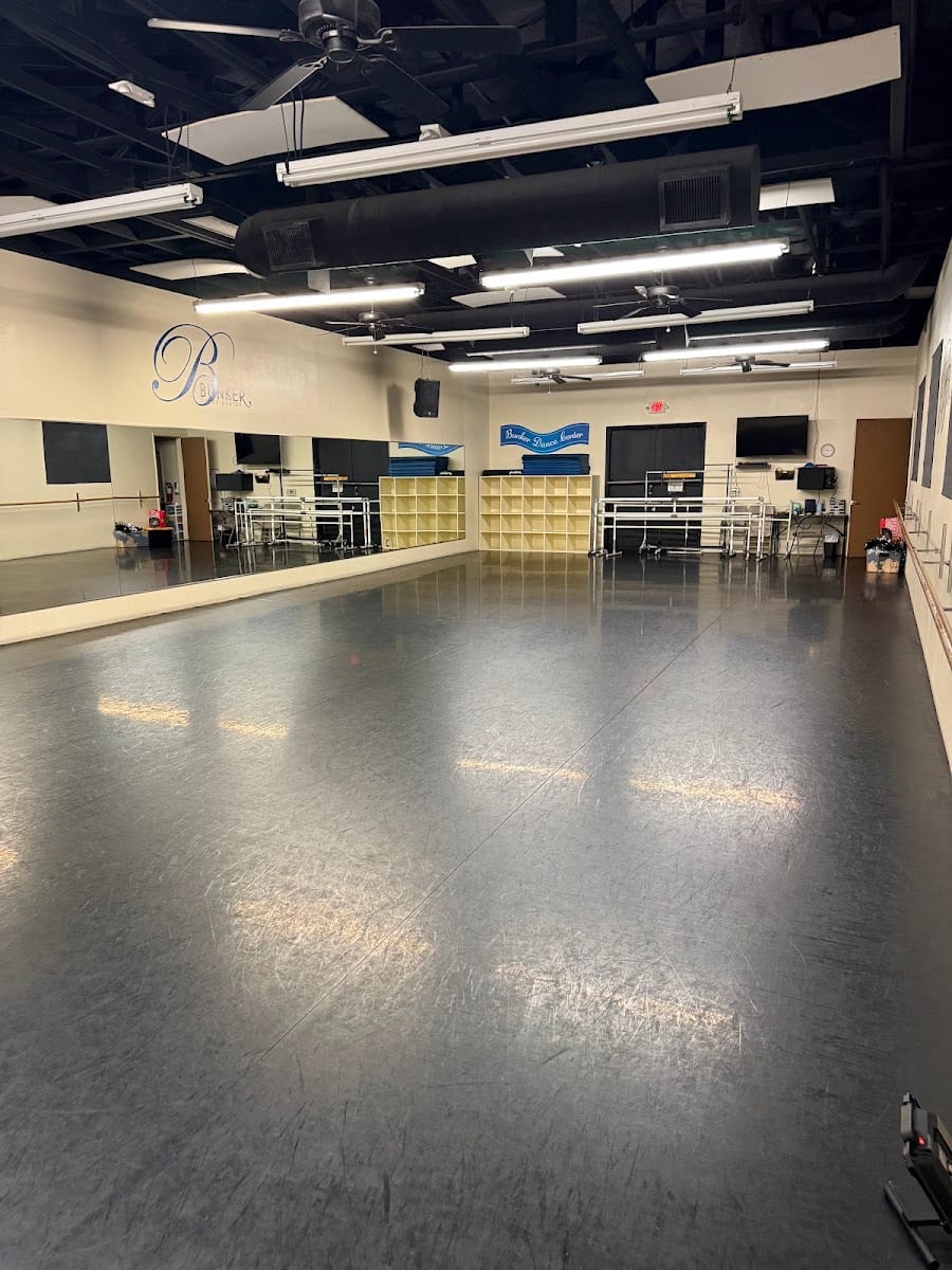 Bunker Dance Center