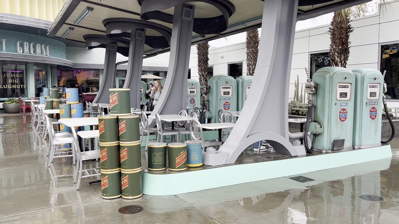 Flo's V8 Cafe, photo 3