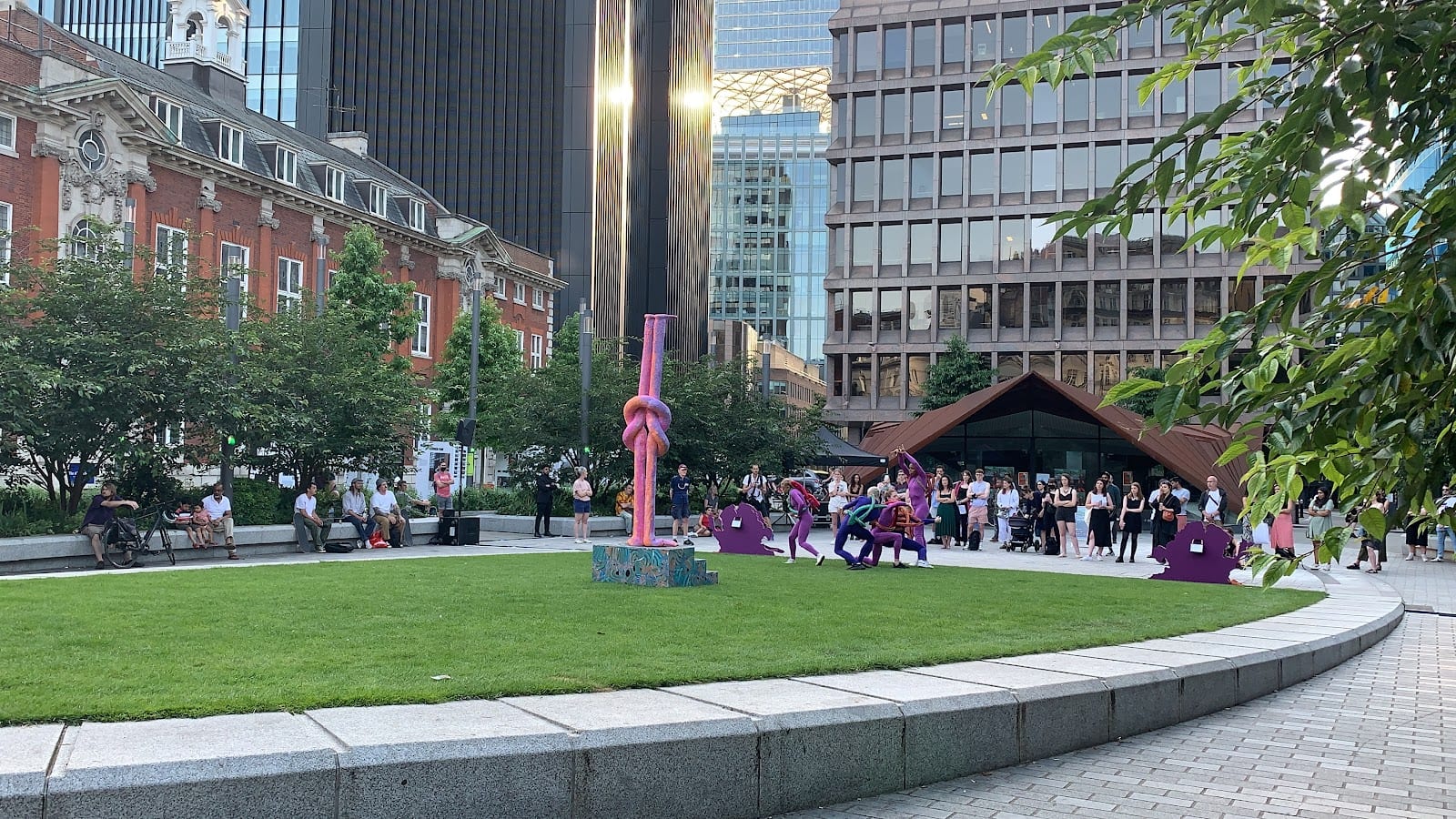 Aldgate Square