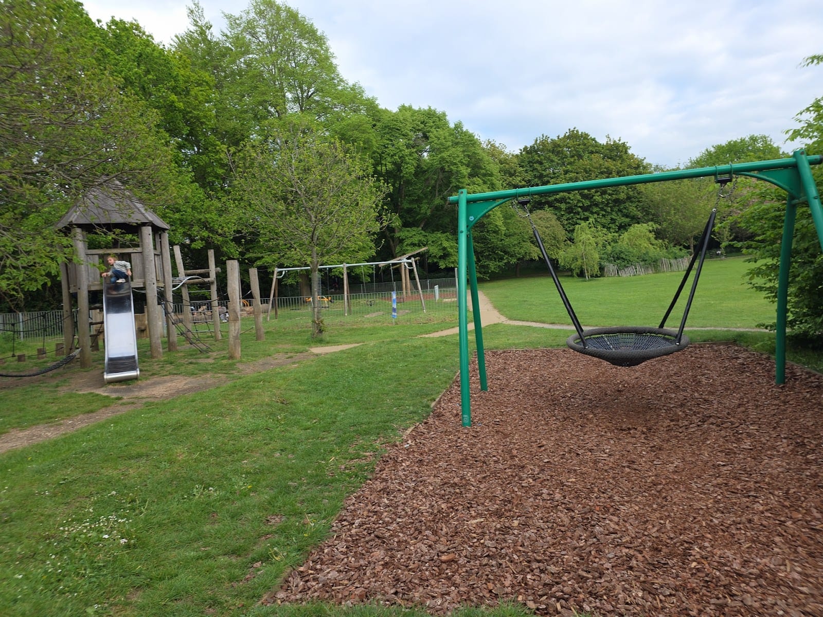 Victoria Playing Fields, photo 3