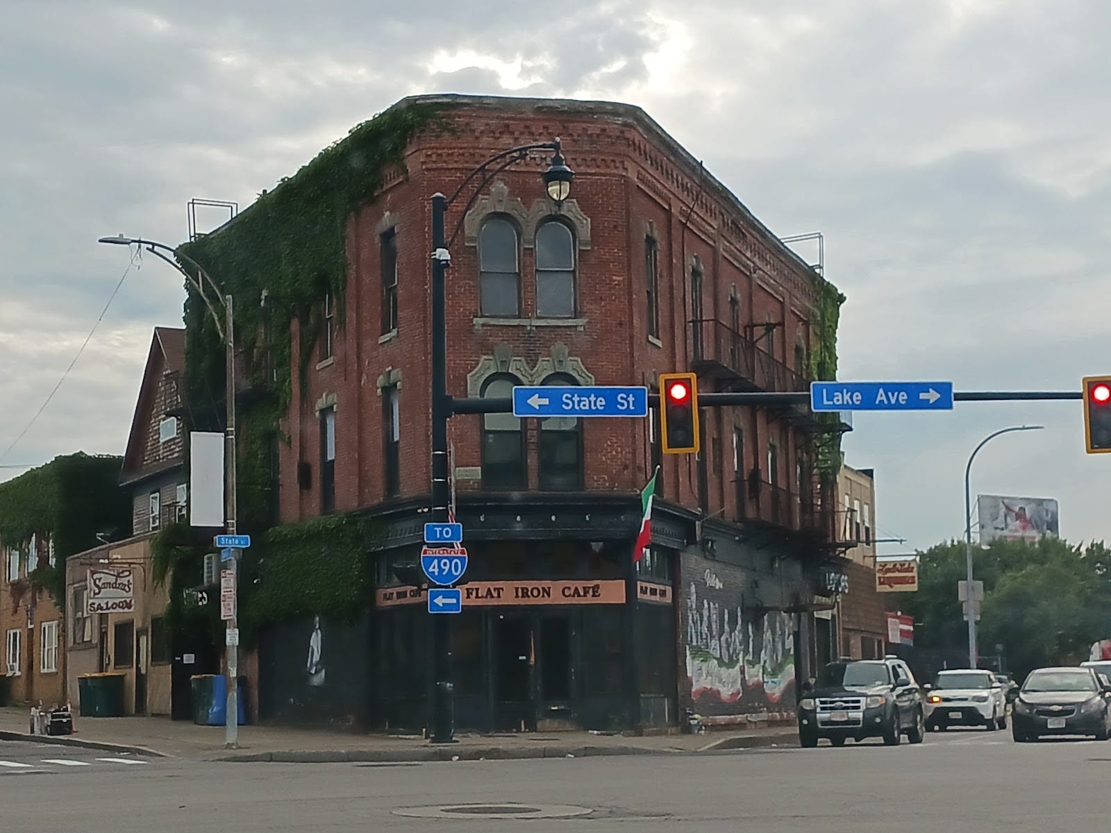 Flat Iron Cafe, photo 2