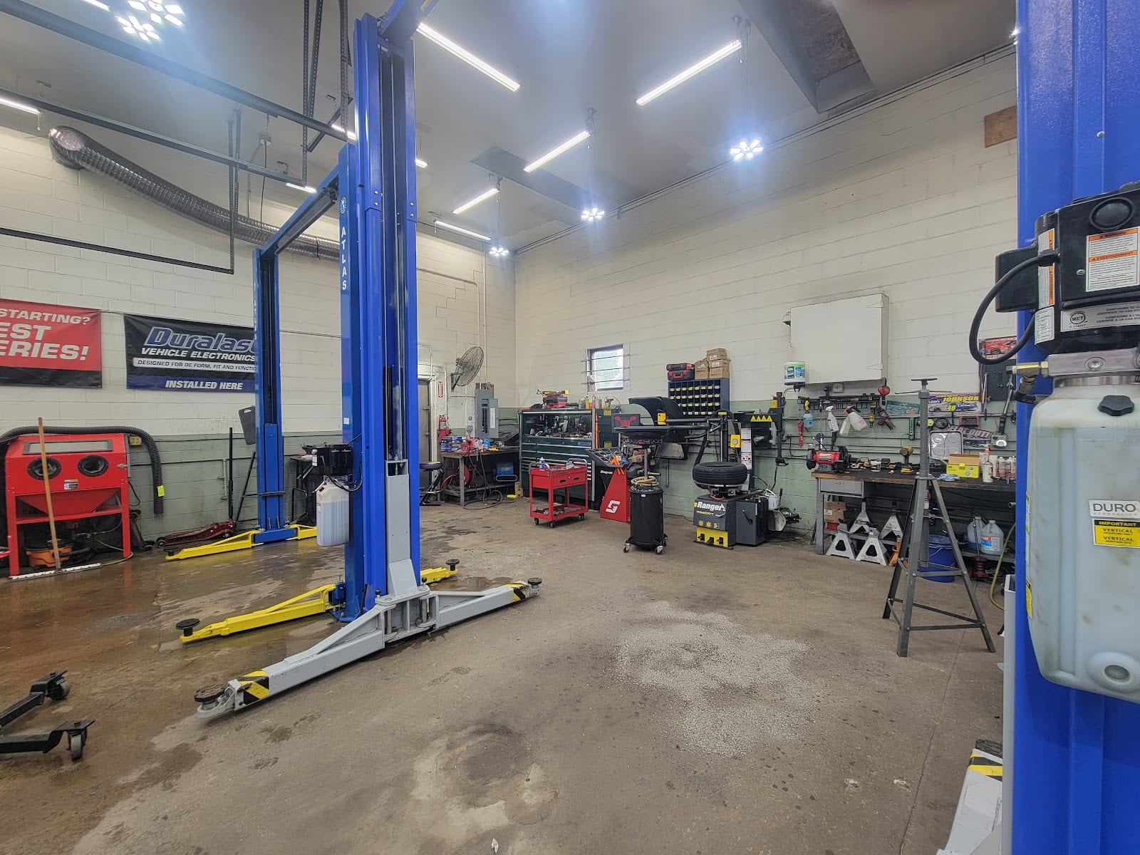 Davila's Auto LLC