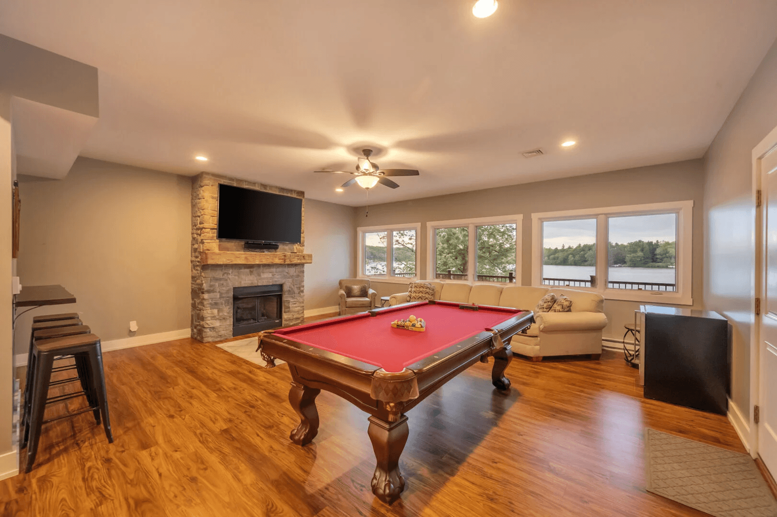Pocono Mountain Rentals, photo 3