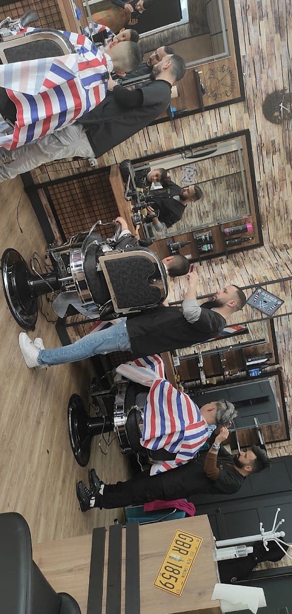 Le Guy Moquet Barbershop, photo 3