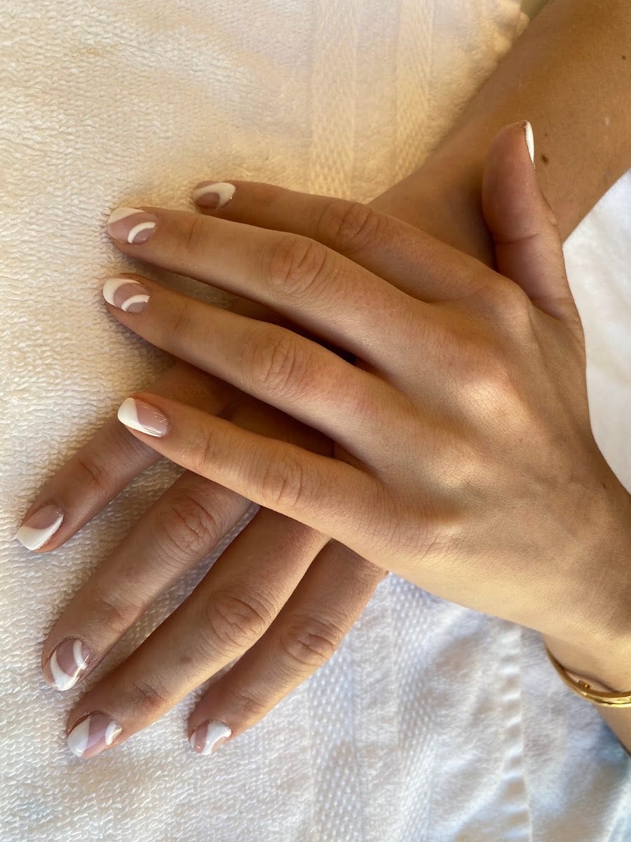 Simply Unique Nails, photo 3