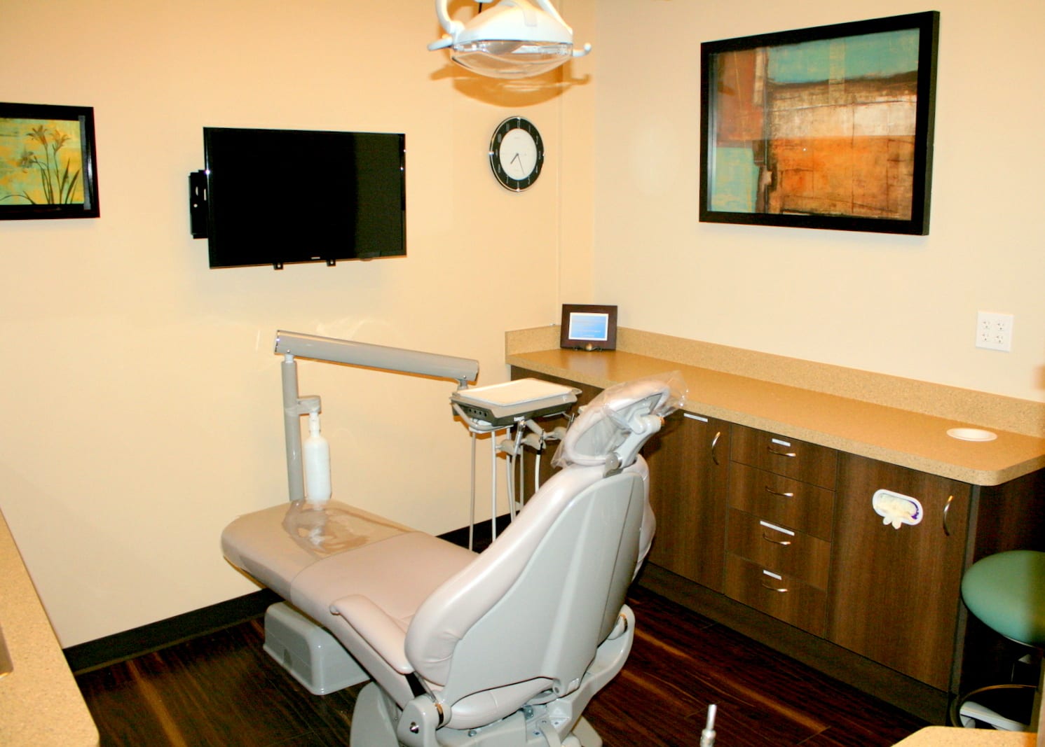Davis Dentistry, photo 4