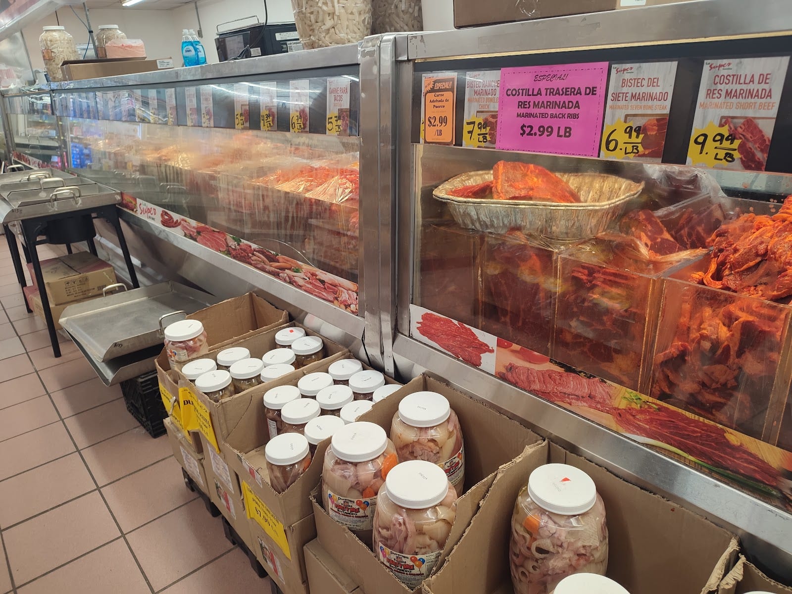 La Super Economica Meat Market, photo 4