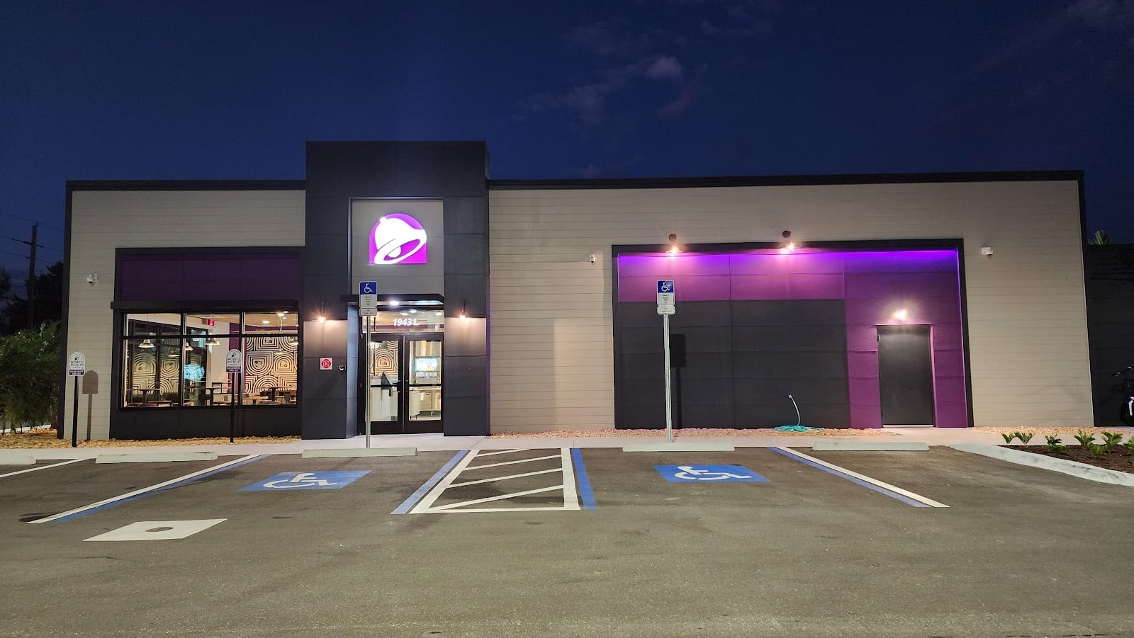 Taco Bell, photo 2