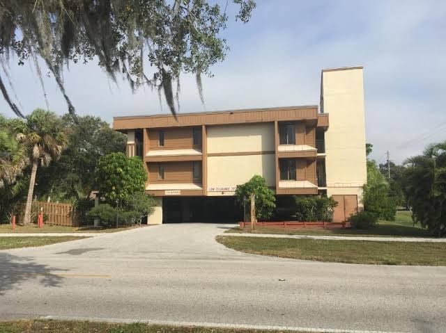 Luxury Place - 23017, one block away from Bayshore Park. 3/4 ml of Punta Gorda., photo 3