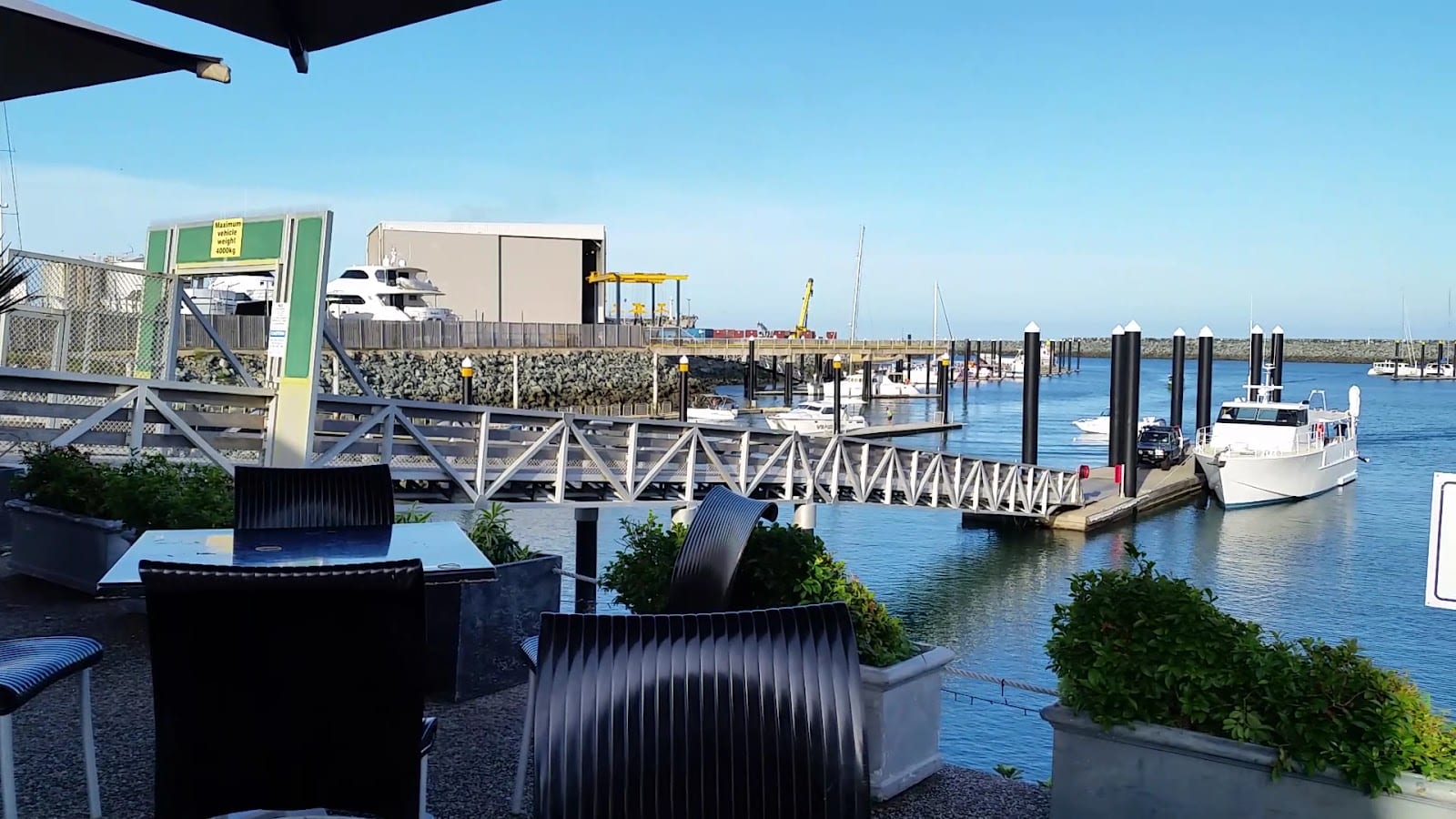 Sails Sports Bar, photo 2