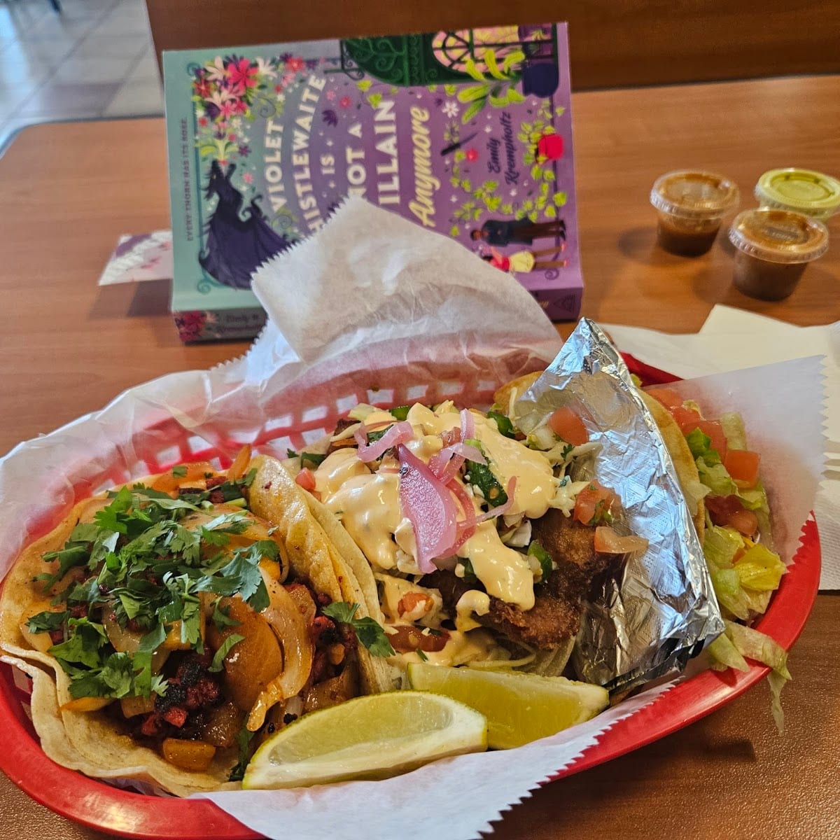Luna's Tacos, photo 4