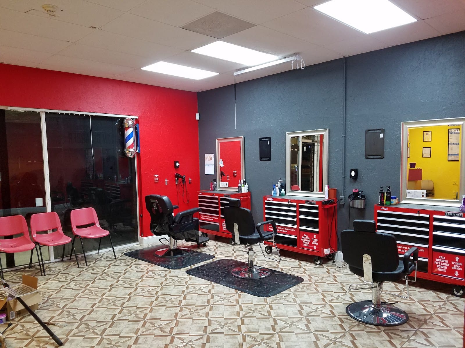 Family Hair Salon & Barber Shop, photo 2