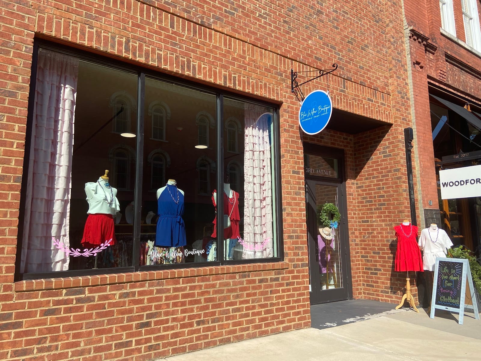 Blue Willow Boutique, photo 2