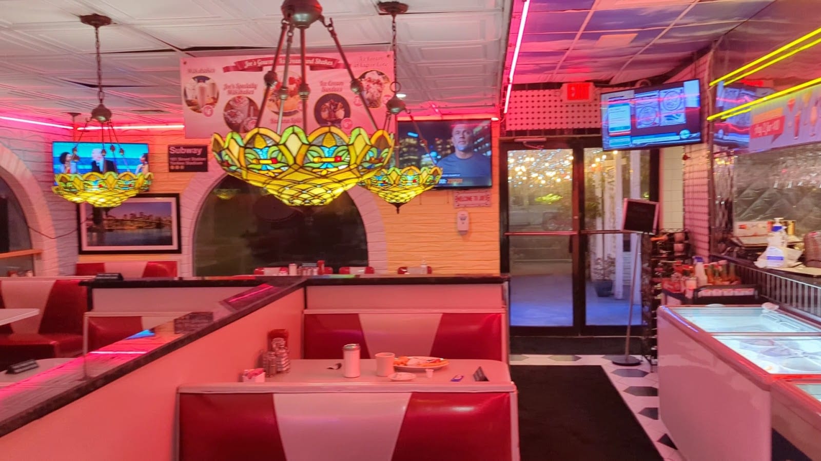 Joe's New York Diner, photo 2