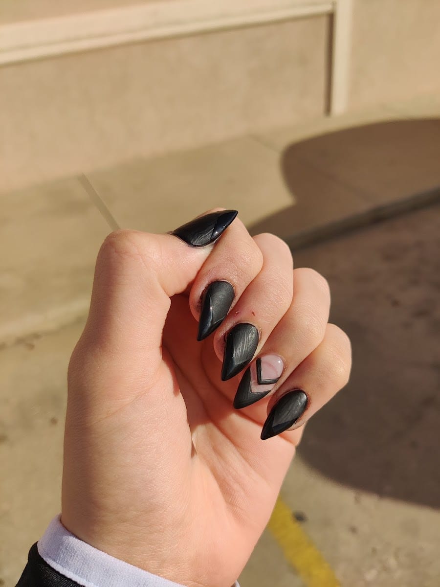 Bellagio Nails and Medispa