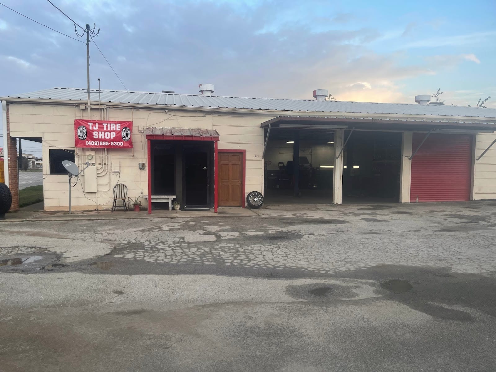 TJs Tire Shop