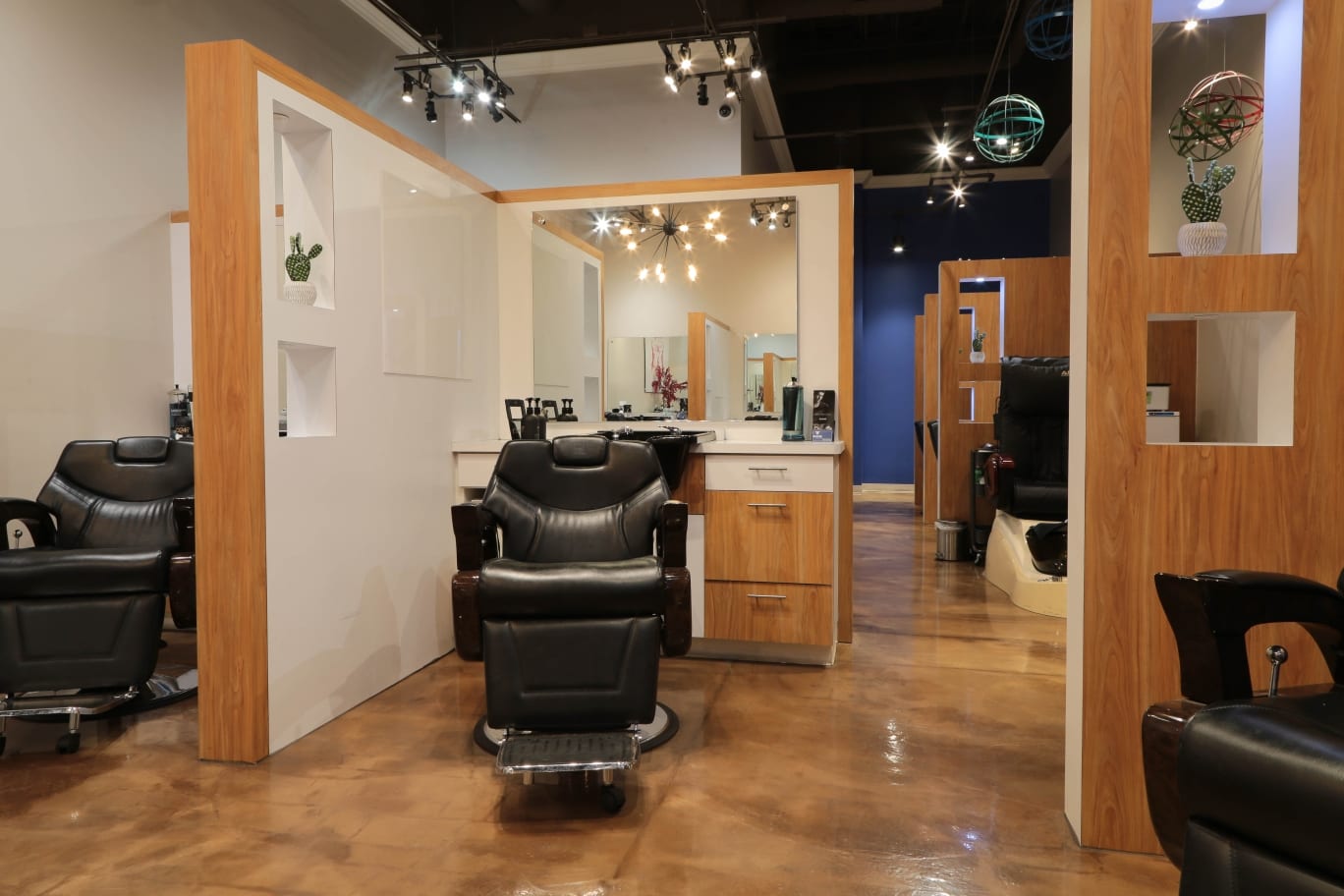 Refine Men's Salon, photo 2