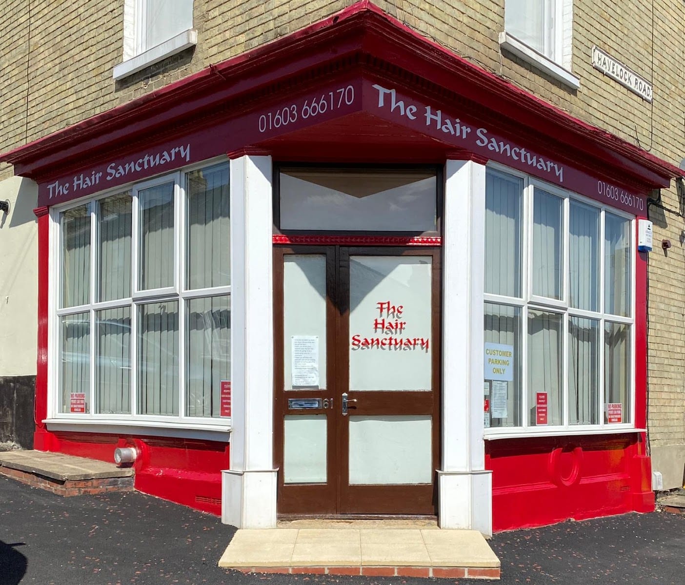 Hair Sanctuary, photo 2