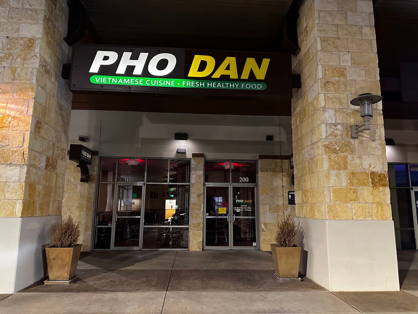 Pho Dan